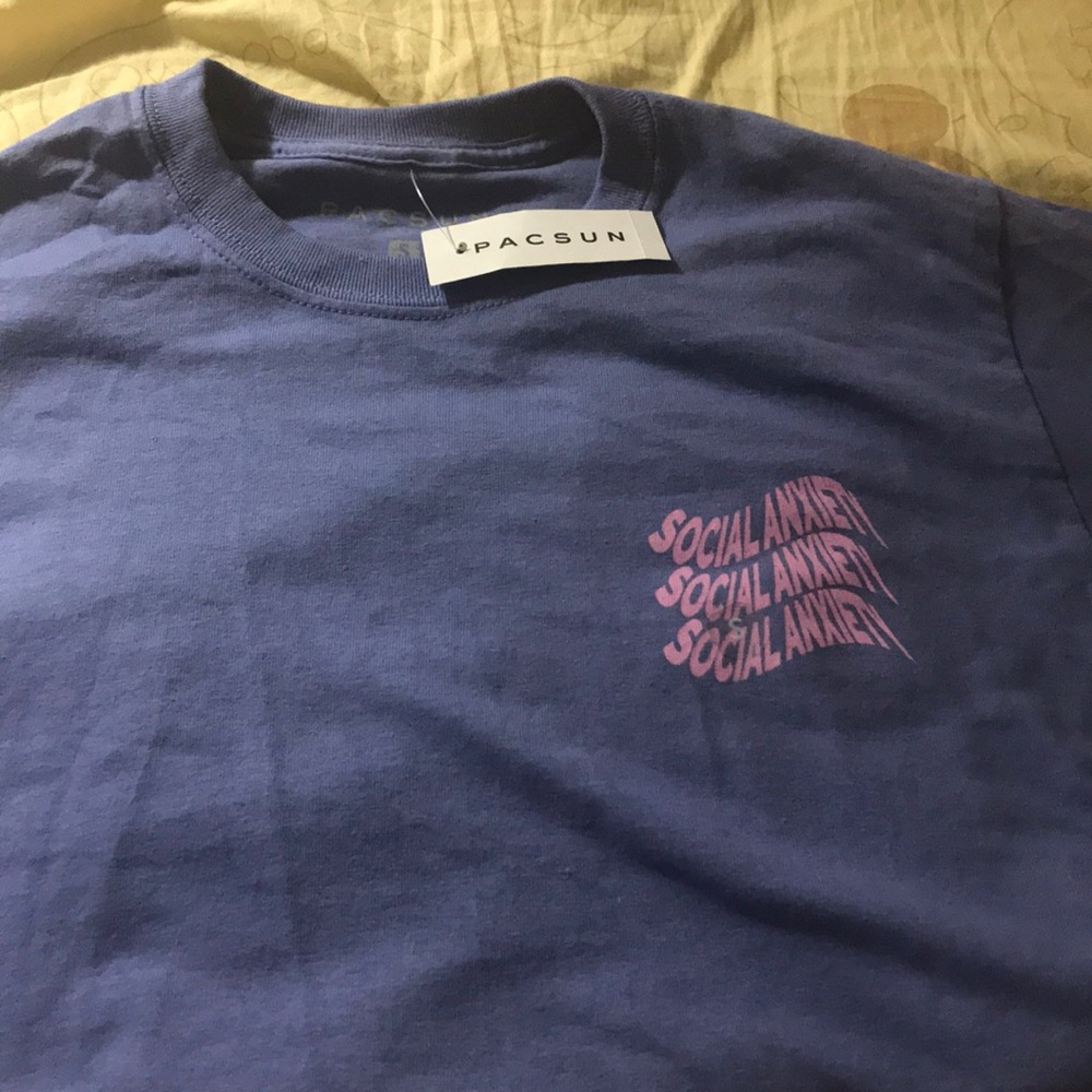 T SHIRT